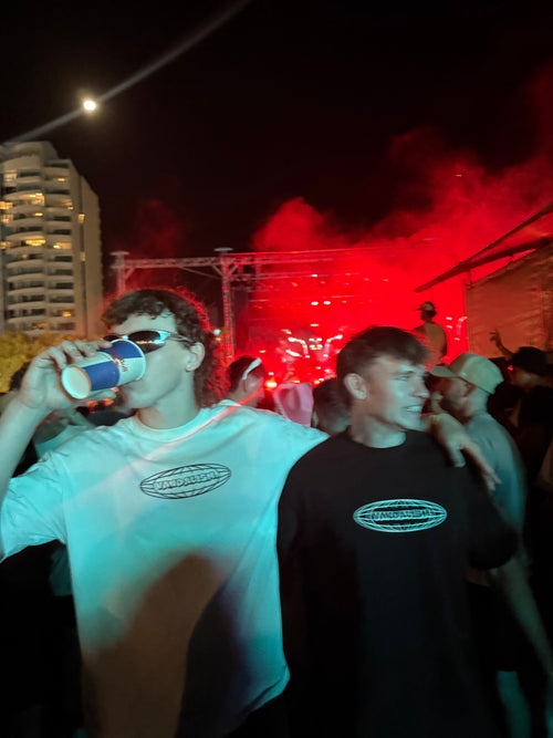 STAPLE OVERSIZED CREW.